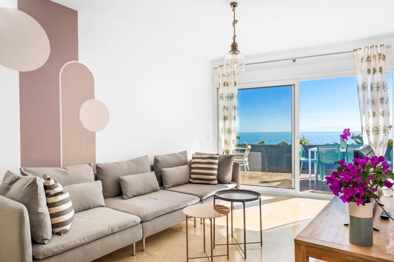 La Nea Beach Apartment Radazul エクステリア 写真