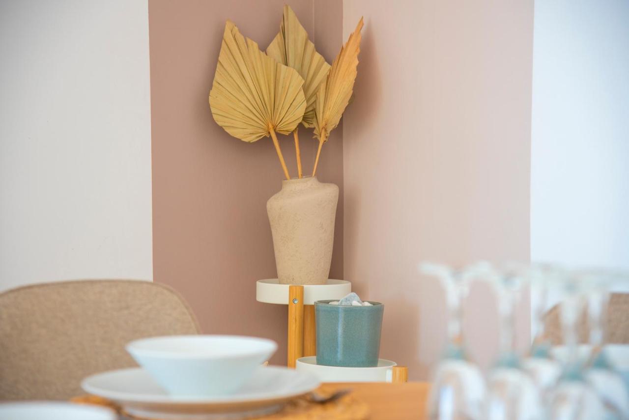 La Nea Beach Apartment Radazul エクステリア 写真